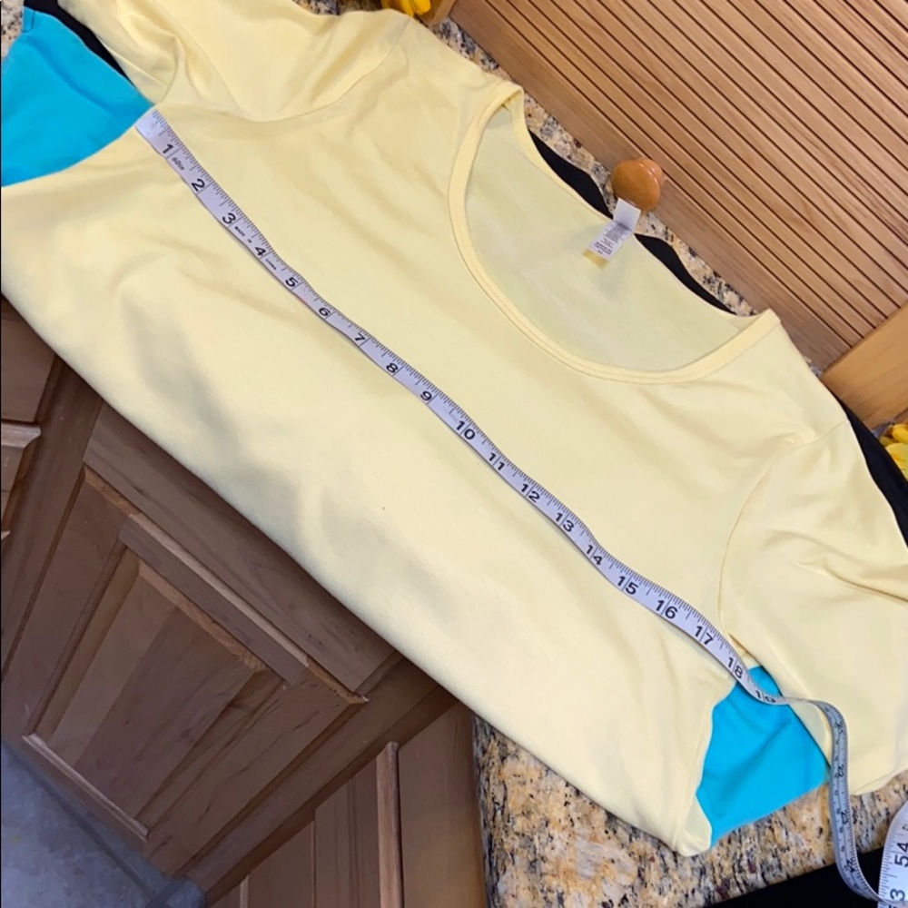 Lularoe oversized top XS - Large Guc - Picture 11 of 16